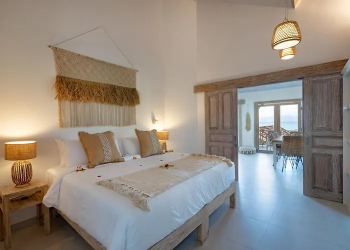 Villa Island *